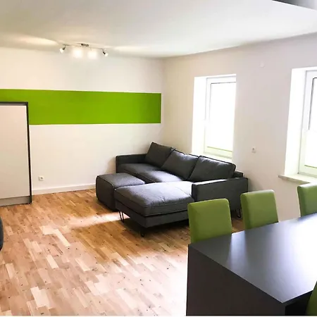 In Eisenerz/steiermark 35486 *